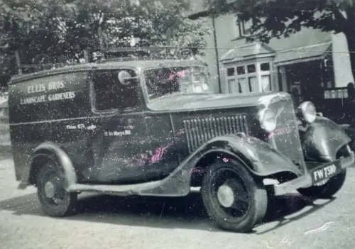 Picture of an old Ellis Bros van